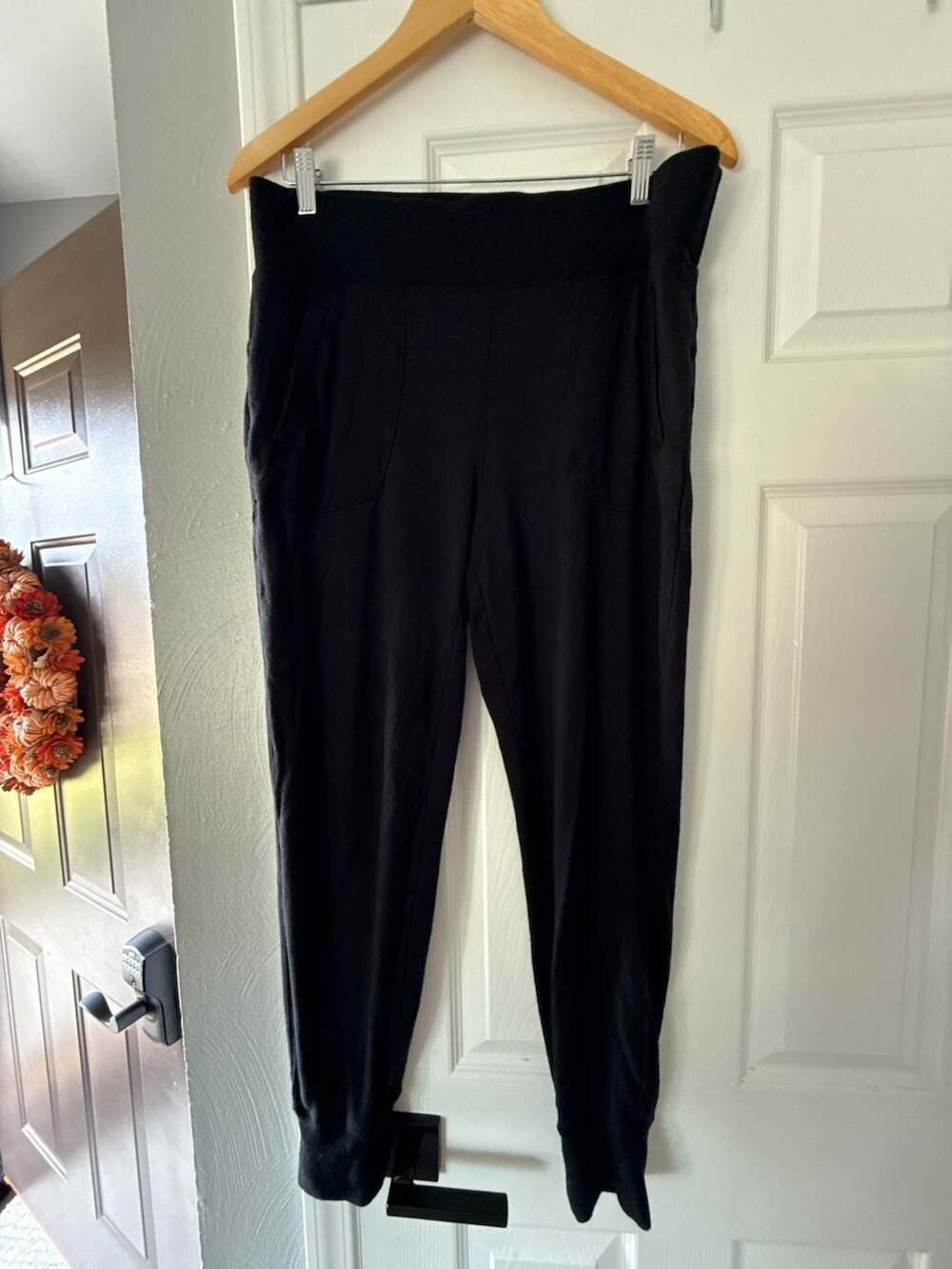 Athleta Jogger Black